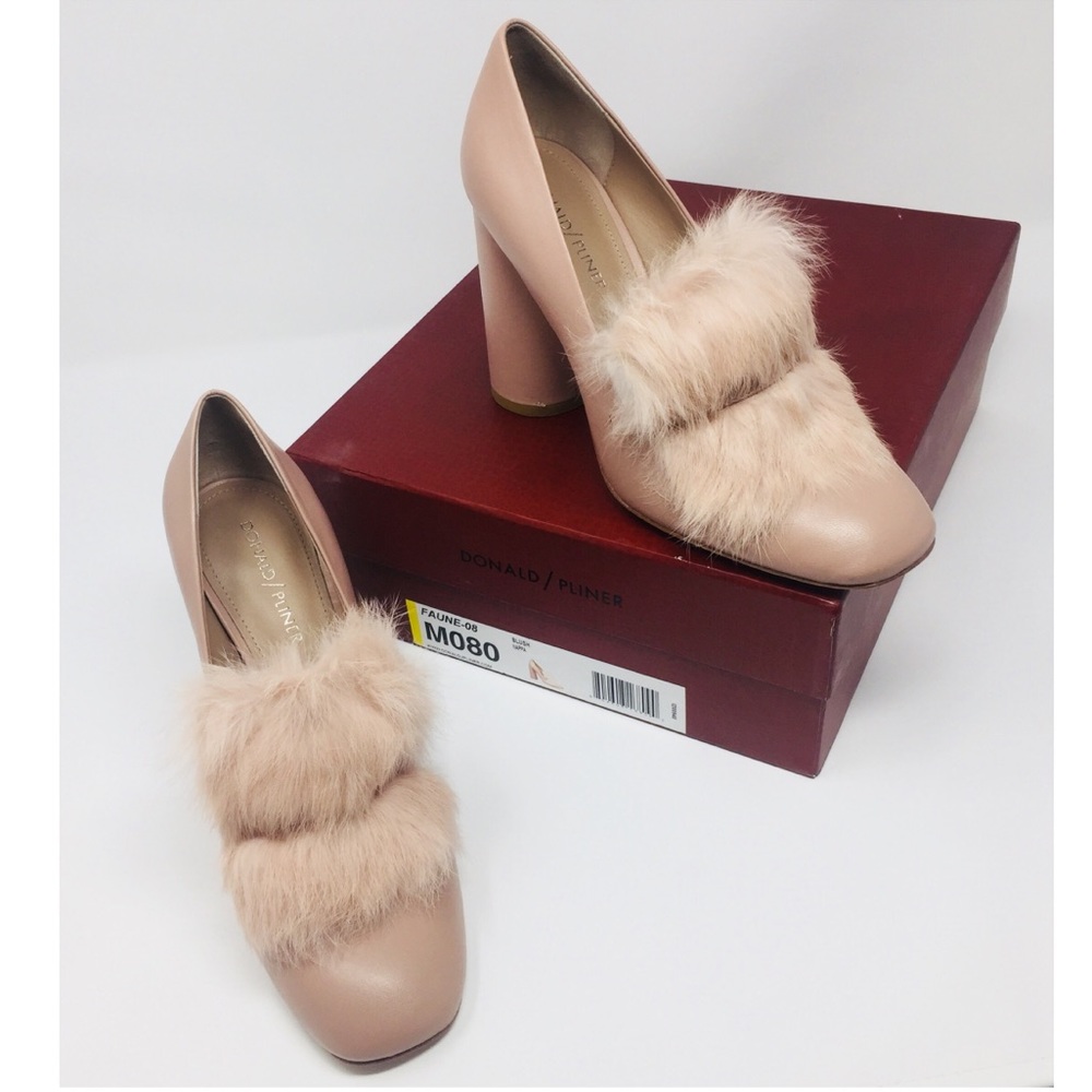 SOLD ❌ Donald J Pliner  Faune Closed Toe Classic Pumps - Picture 4 of 8